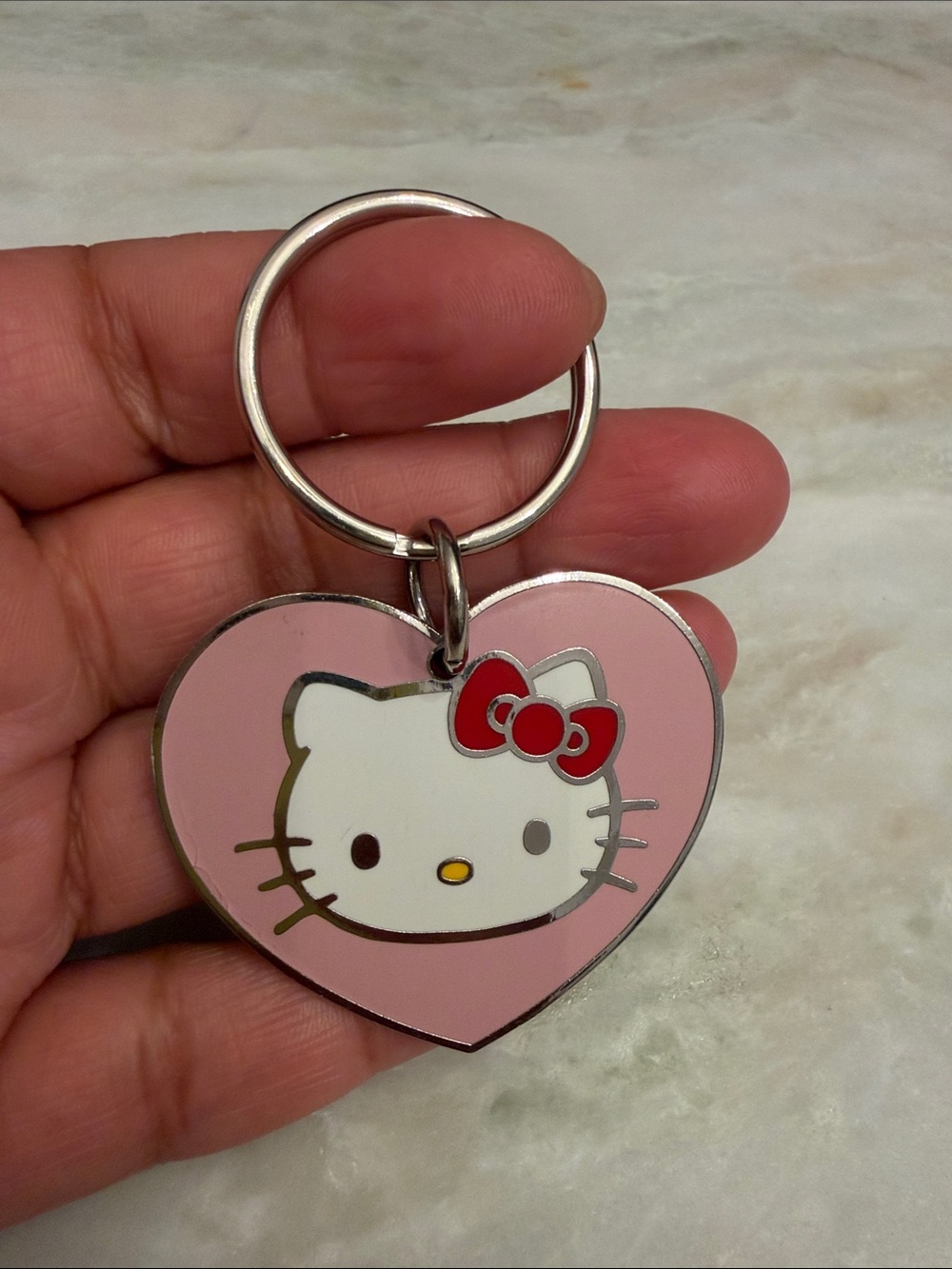 Hello Kitty Pink Heart Enamel Keychain Sanrio 2006 Y2K Silver Tone Bag Charm